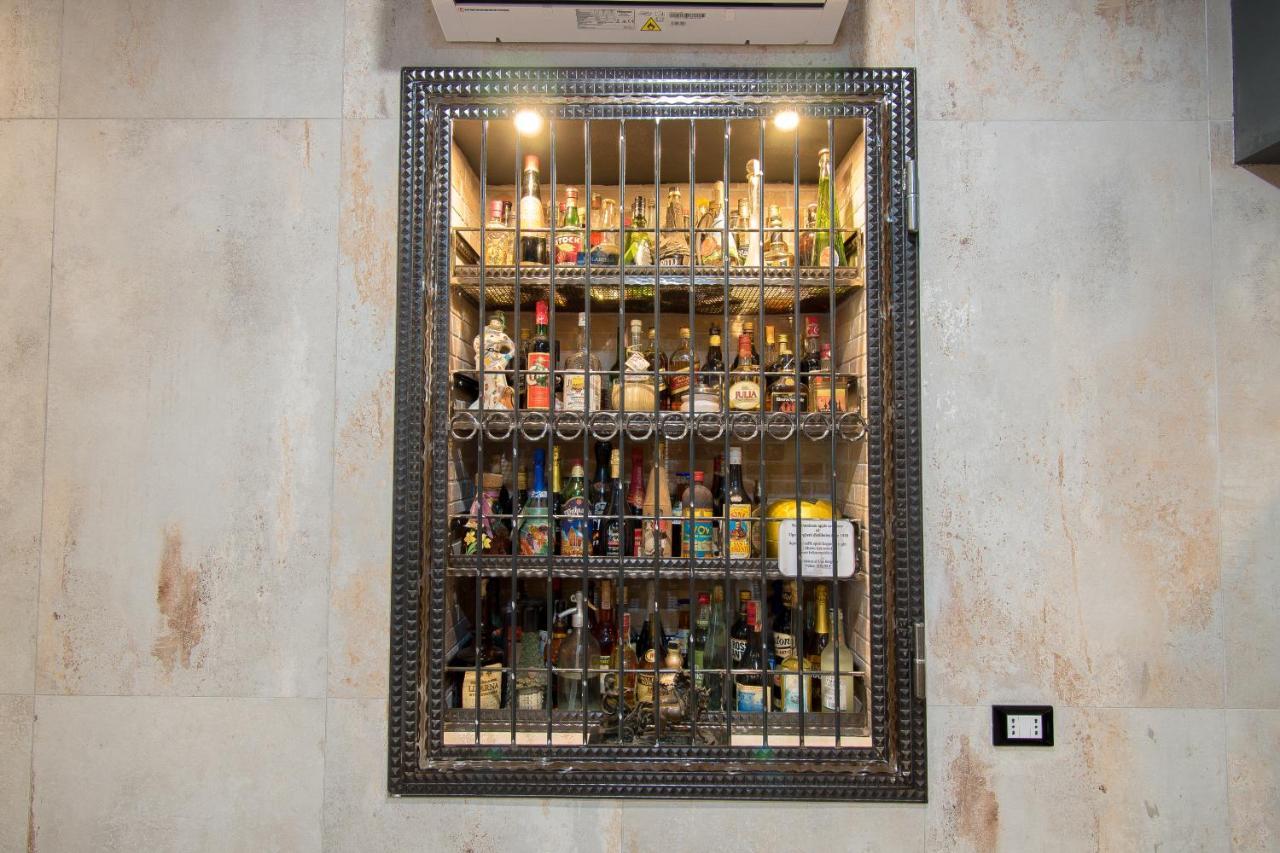 Alessandro Palace & Bar Rome Exterior photo